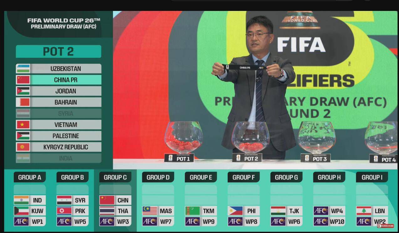 福克斯31+6+8小萨25+10+7杨24+9国王逆转老鹰比赛开始，老鹰攻防两端压制对手，内外开花轰出31-8的完美开局，国王及时找到状态，连中三分完成18-5的攻击波将分差迫近到个位数，此后两队围绕两位数分差展开拉锯战，老鹰持续发力打出12-4以71-53领先进入下半场。
